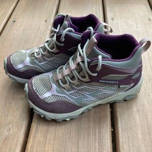 Merrell Girls waterproof hiking boots